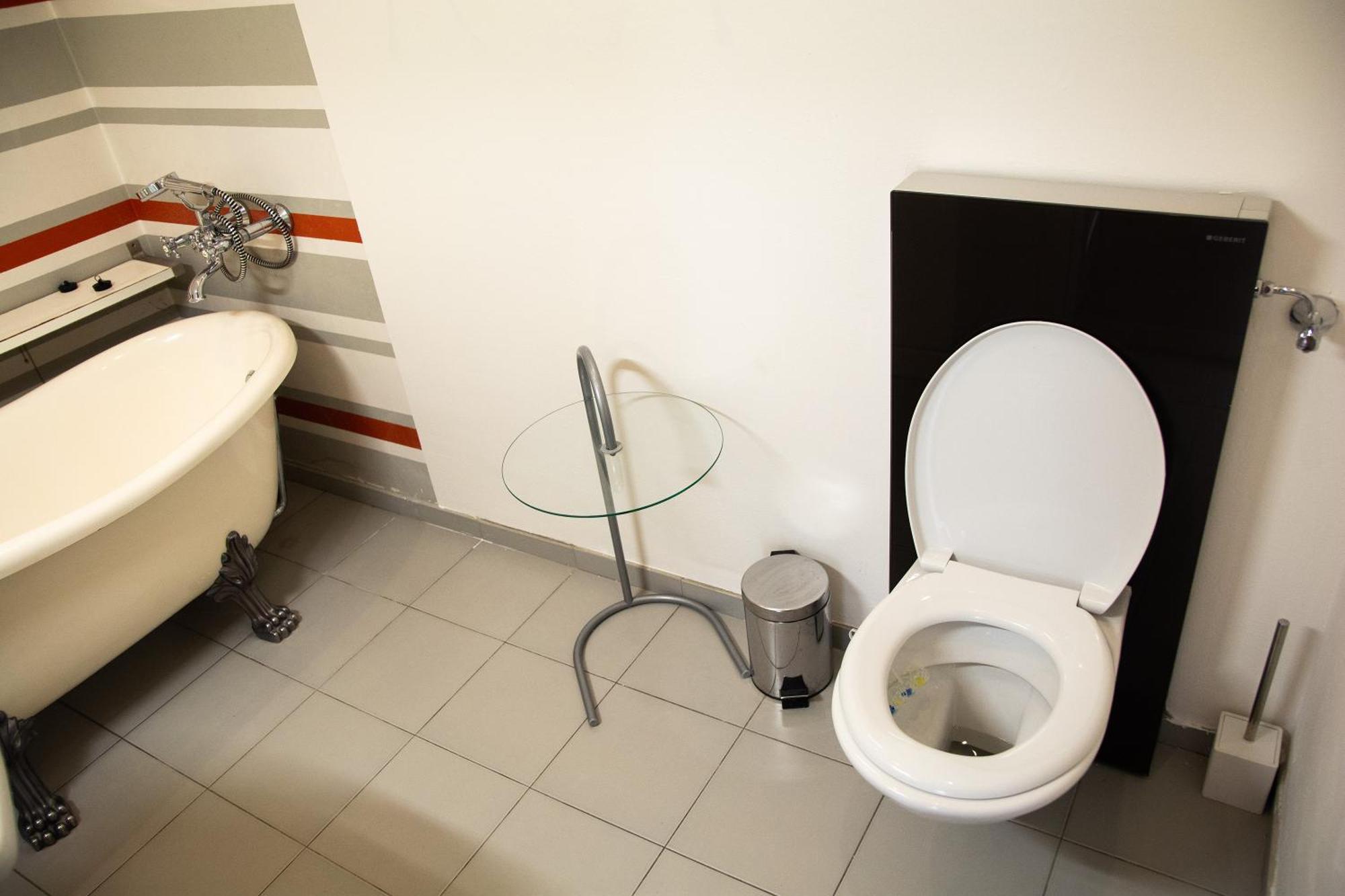 City Centre Garden Apartment With Parking Praga Esterno foto